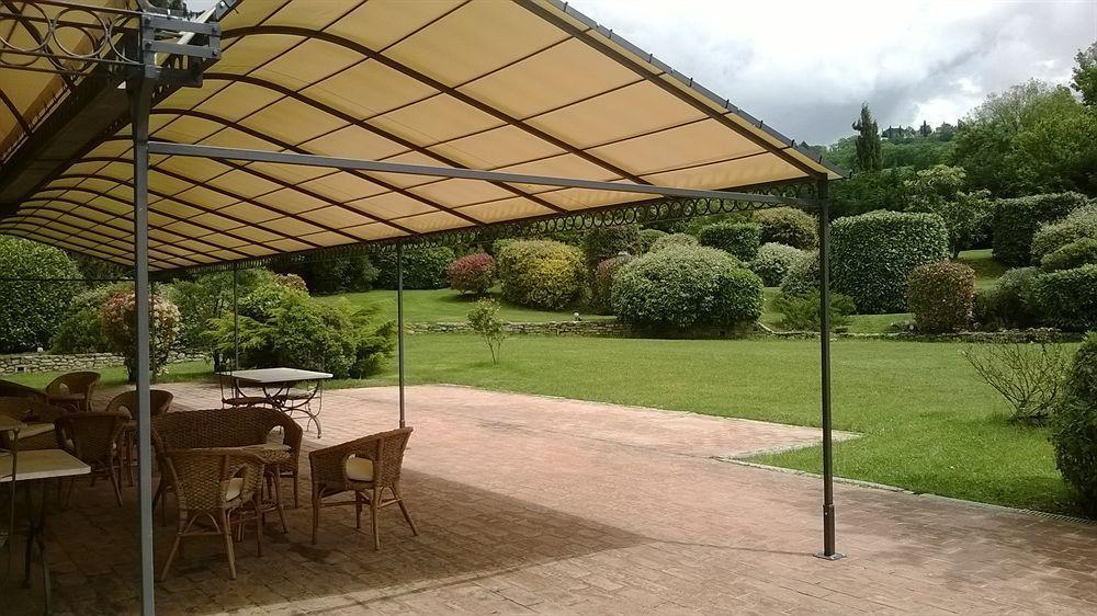 Country Hotel Poggiomanente Umbertide Bagian luar foto
